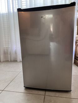 Whirlpool Mini Fridge