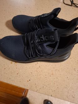 Mens size 10 Adidas cloud foam sneakers like new $45 obo