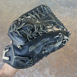 Mizuno Global Elite Baseball Glove 12.75” GGE70VBK