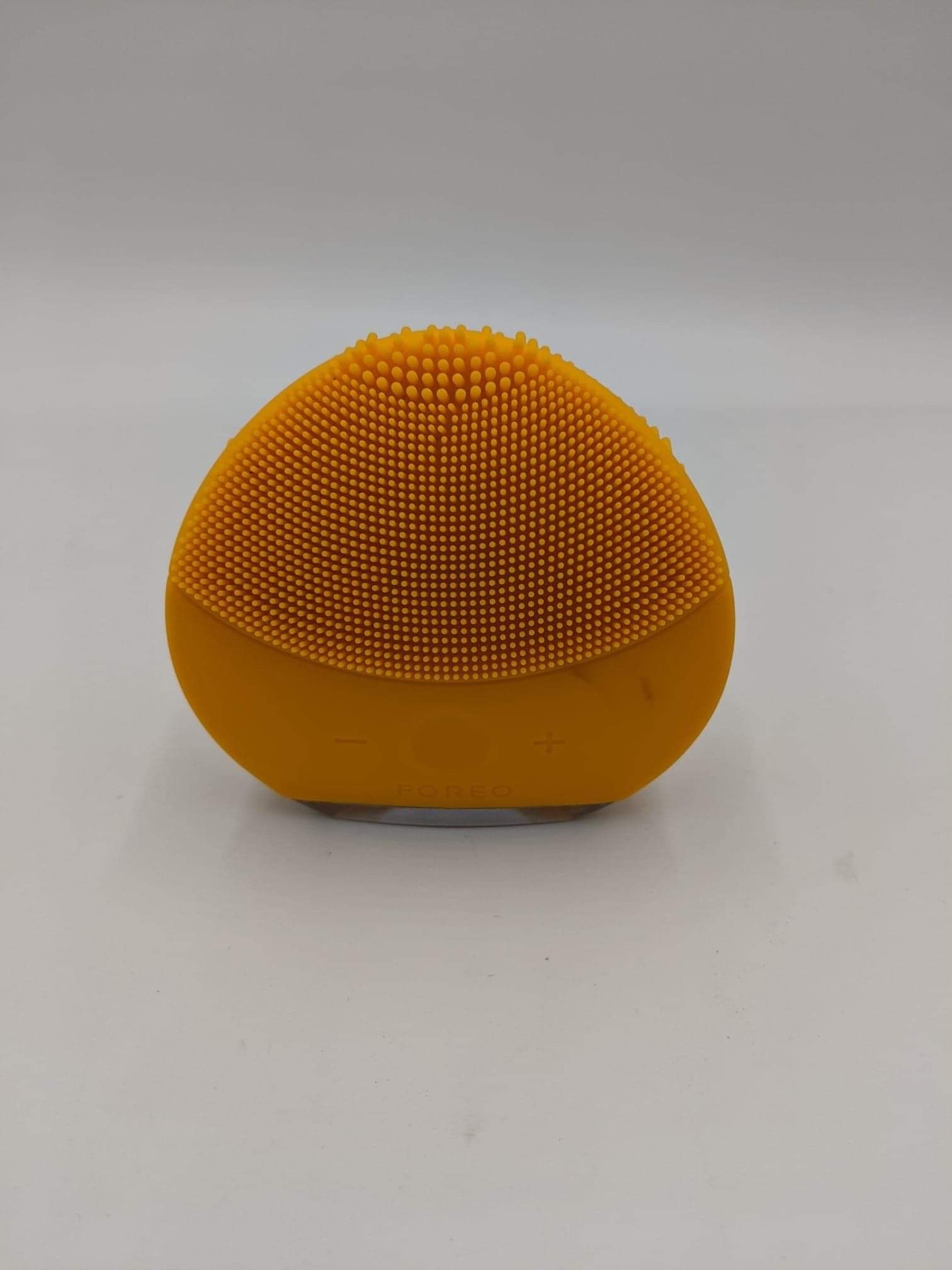 Foreo Mini 2 Facial Cleansing Brush (Sunflower Yellow)