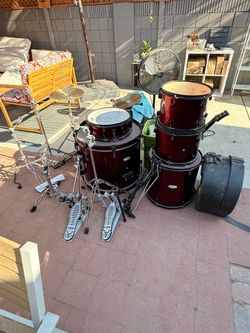 Drum kit