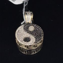 14KT Yellow Gold Yin Yang Pendant 3.80g 175244/11