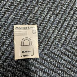 Master Lock Heavy Duty Combo 