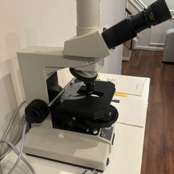 Nikon Photobot Biological Research Microscope