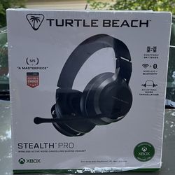 Turtle Beach Stealth Pro Wireless Gaming Headset for Xbox: Noise Canceling, 12-Hour Battery  In box never used