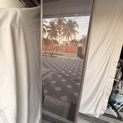 Samsung Smart Steam Closet