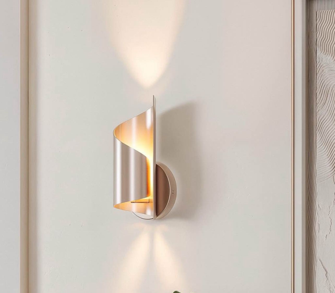 Steel Swirl Decorative Wall