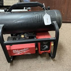 Milwakee Compressor 