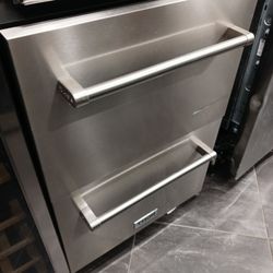 Sale! Thor Kitchen Built In Indoor/outdoor Refrgirator 