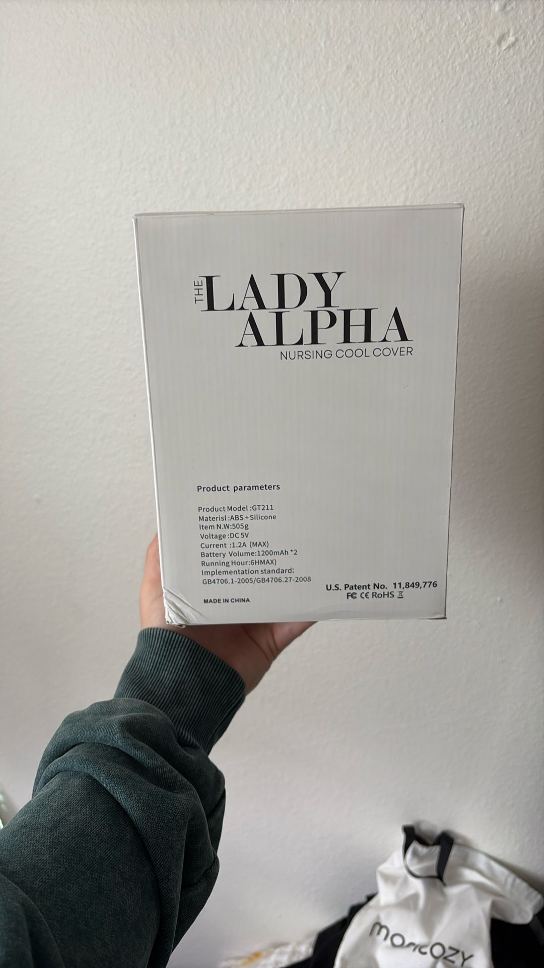 Lady Alpha Nursing Cool Cover