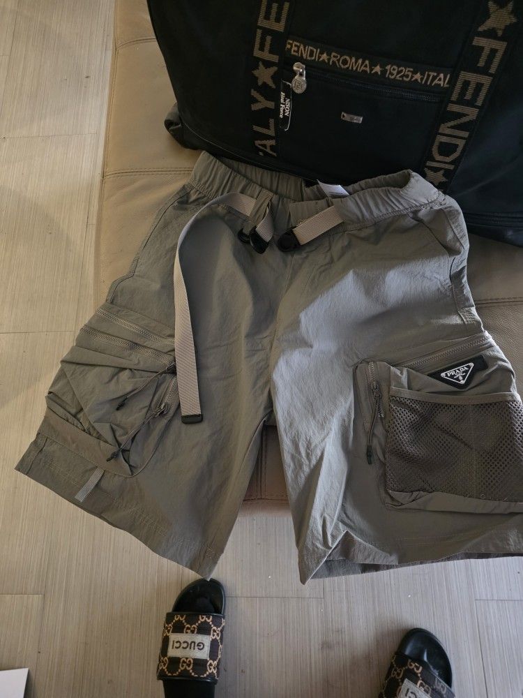 Prada Saffari Shorts Sz L