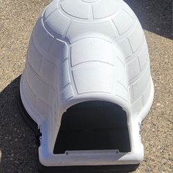 Igloo House For Dogs