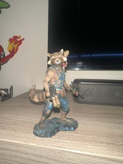 Rocket/Groot Guardians Of The Galaxy 2 1/8 Statue