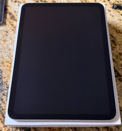 iPad (10th Gen) Wi-Fi + Cellular 64GB