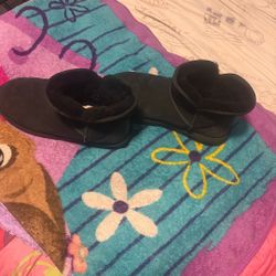 Winter Boots For Sale 