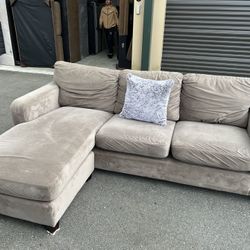 Sectional Couch 