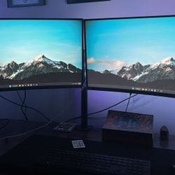 Samsung 27" CF591 Curved LED Monitors