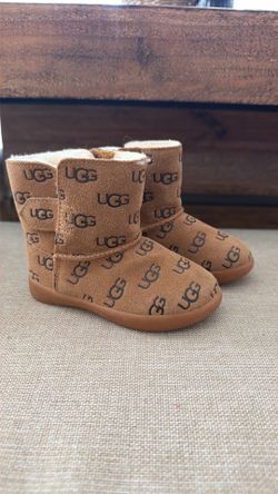 UGG Kids
