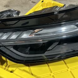2021-2023 AUDI Q5 FULL LED LEFT COMPLETED HEADLIGHT