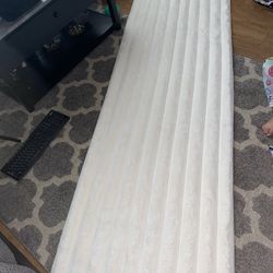 Beautiful Brand New White Faux Rabbit Runner 