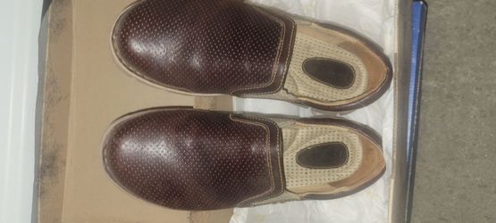 Born Sawyer leather slip on shoes