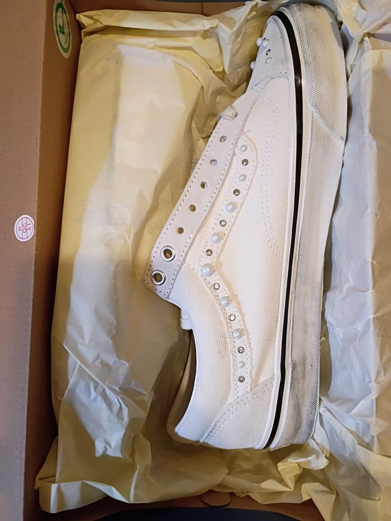 Vans ( Pearlized) Marshmallow