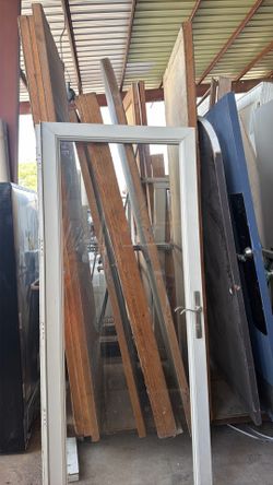 32 x80 Full glass door asking 65 or best offer