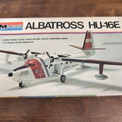Monogram 1/72 Scale Albatross Hu-16e