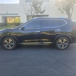 2018 Nissan Rogue SL 2WD