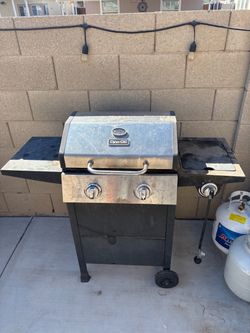Dyna-Glo 2-Burner Propane Gas Grill