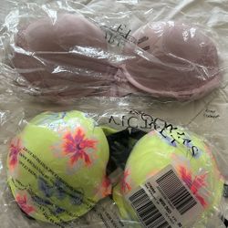 Victoria Secret 36 D  $25 