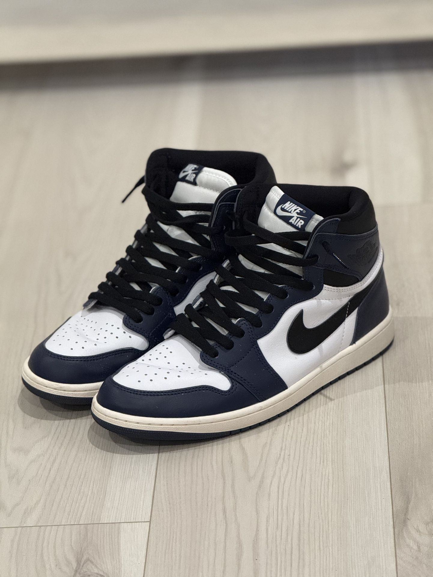 Air Jordan 1 High “Midnight Navy” – Size 11 Used No Box