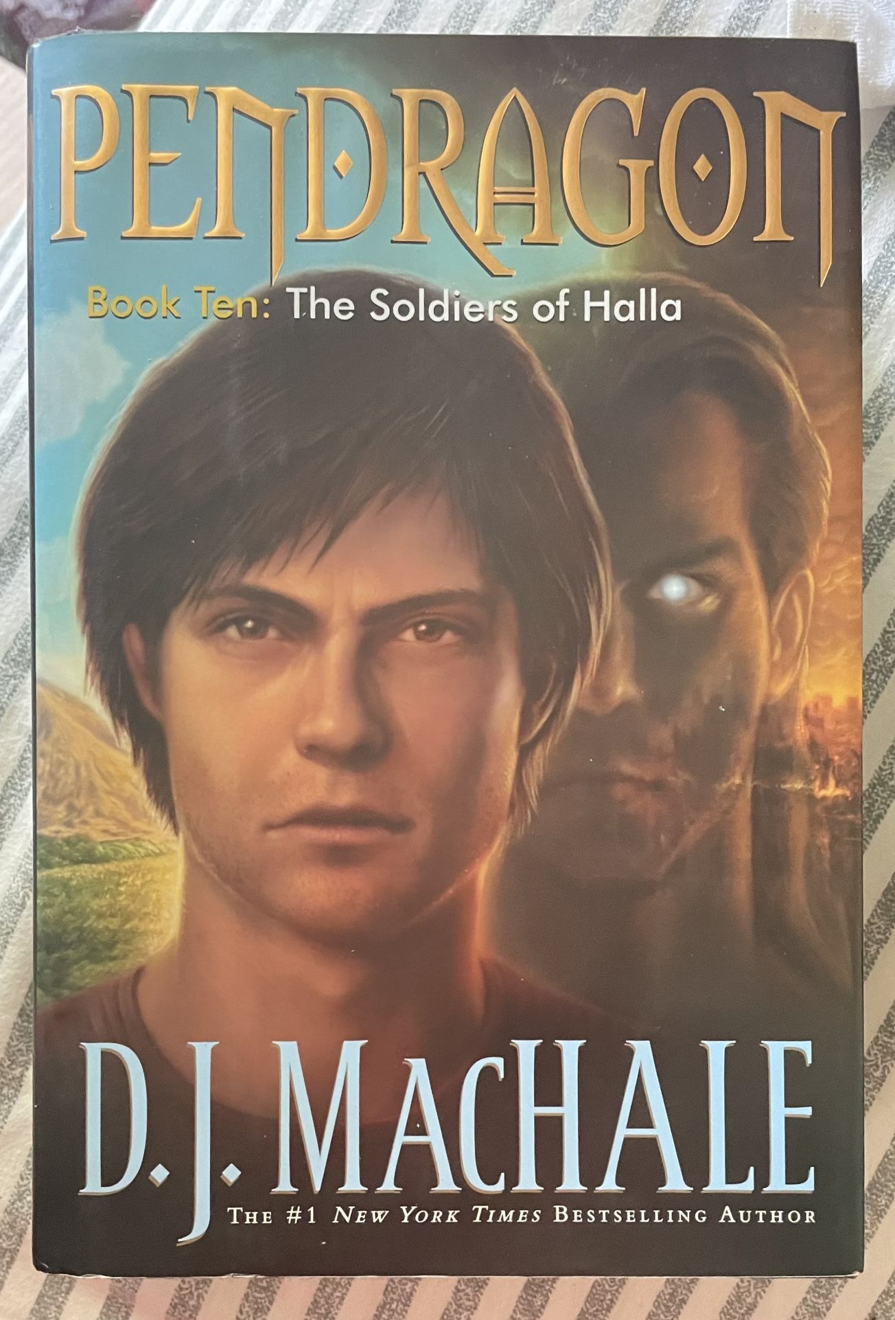 Pendragon Book #10 The Soldiers of Halla