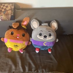 Chuck E Cheese’s Gumball Plushies Collectibles 