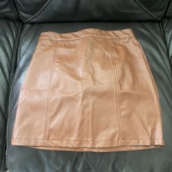 Class & Art Skirt