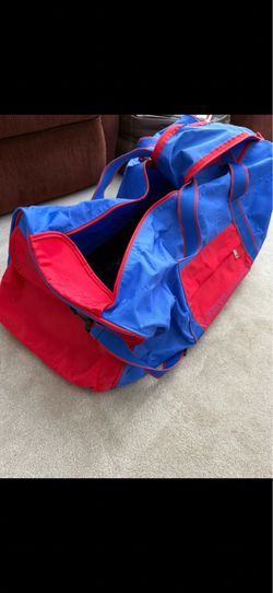 1990’s Converse duffel bag with 3 side pockets