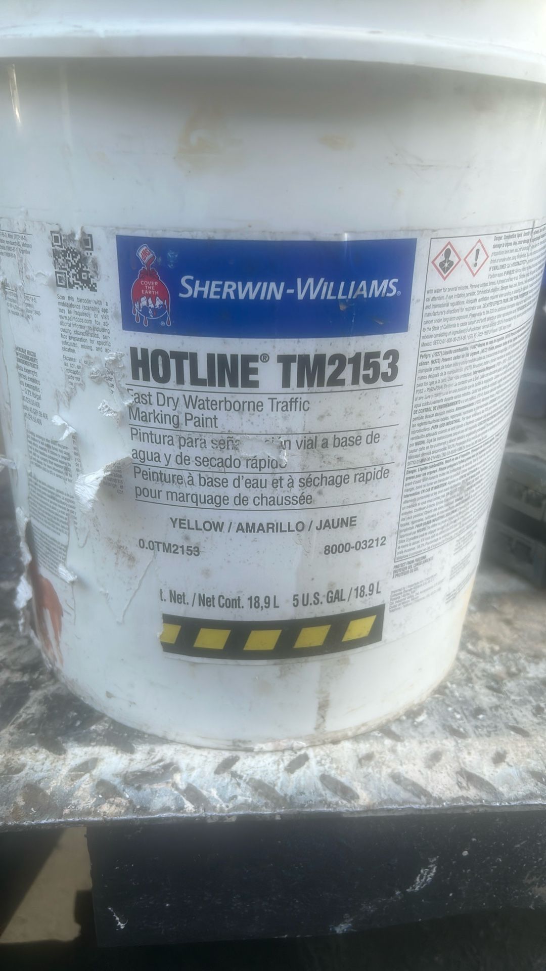 5gal Sherwin Williams Hotline TM2153 Yellow