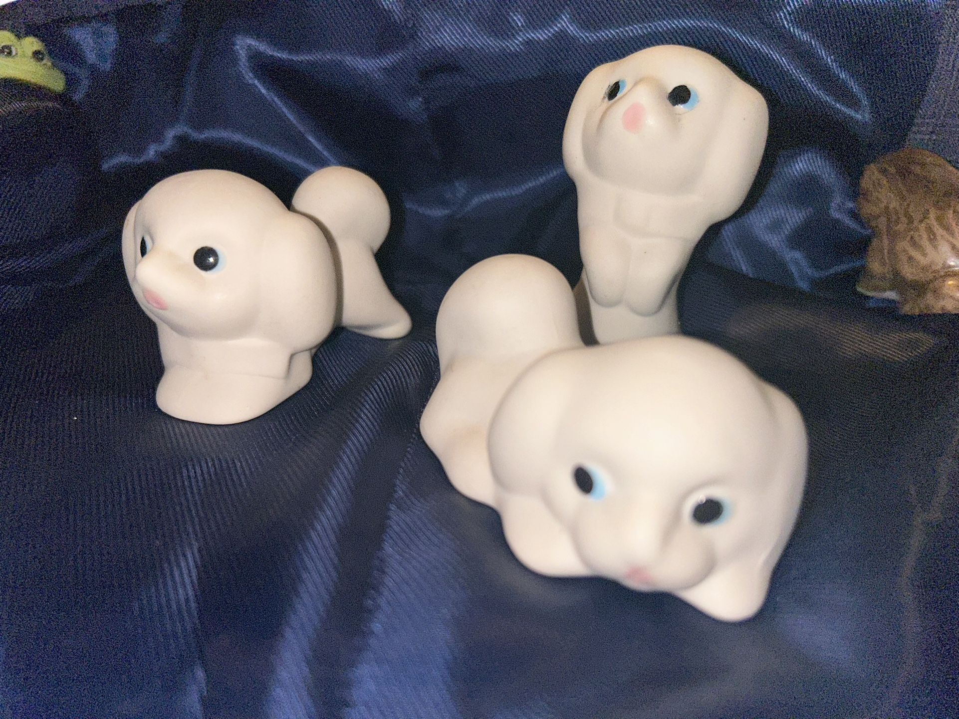 Vintage Porcelain White Dogs Figurines 3 Count