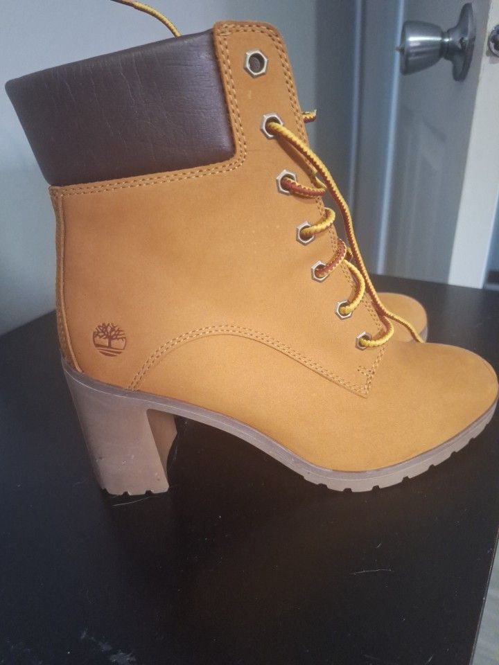 Boots 6.5