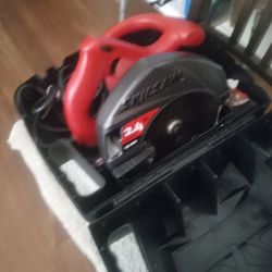 Saw
