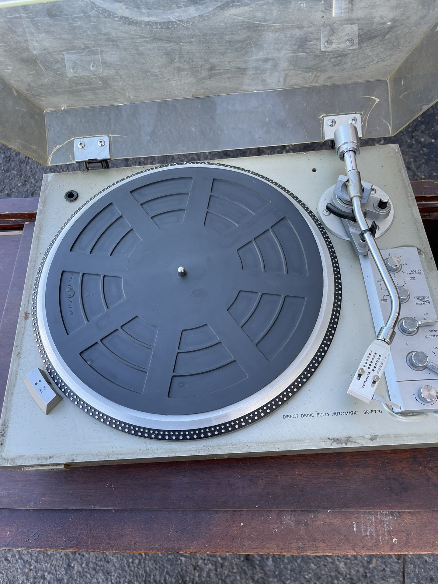 Toshiba SR-F770 Direct Drive Turntable Vintage