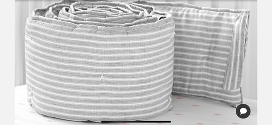 Pottery Barn Montauk Belgian Linen Bumper