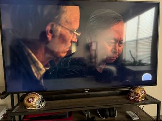 Samsung RU7100 65” smart LED tv