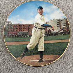 Cy Young Plate / MLB Great