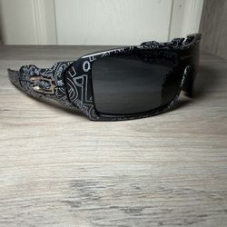 Black Graffiti Oak Oil Rig Sunglasses 