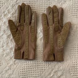 Small Ladies Light Leather Gloves $10