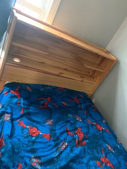 Trundle bed