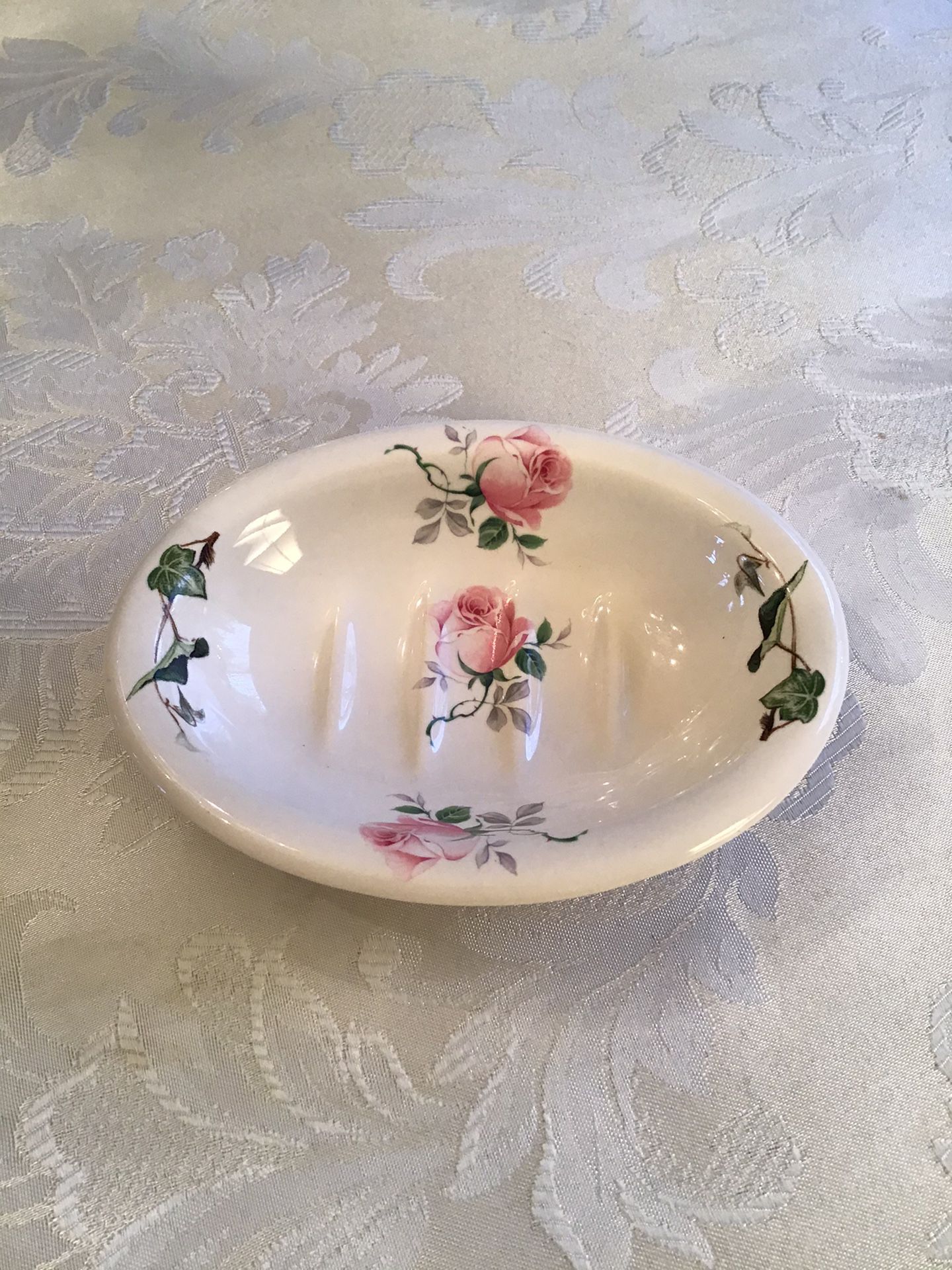 Vintage Crowne Oakes Designs Soap Dish, Made in England
