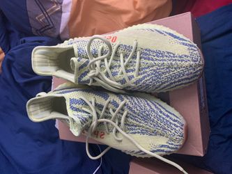 Yeezy 350 V2 Sz 12