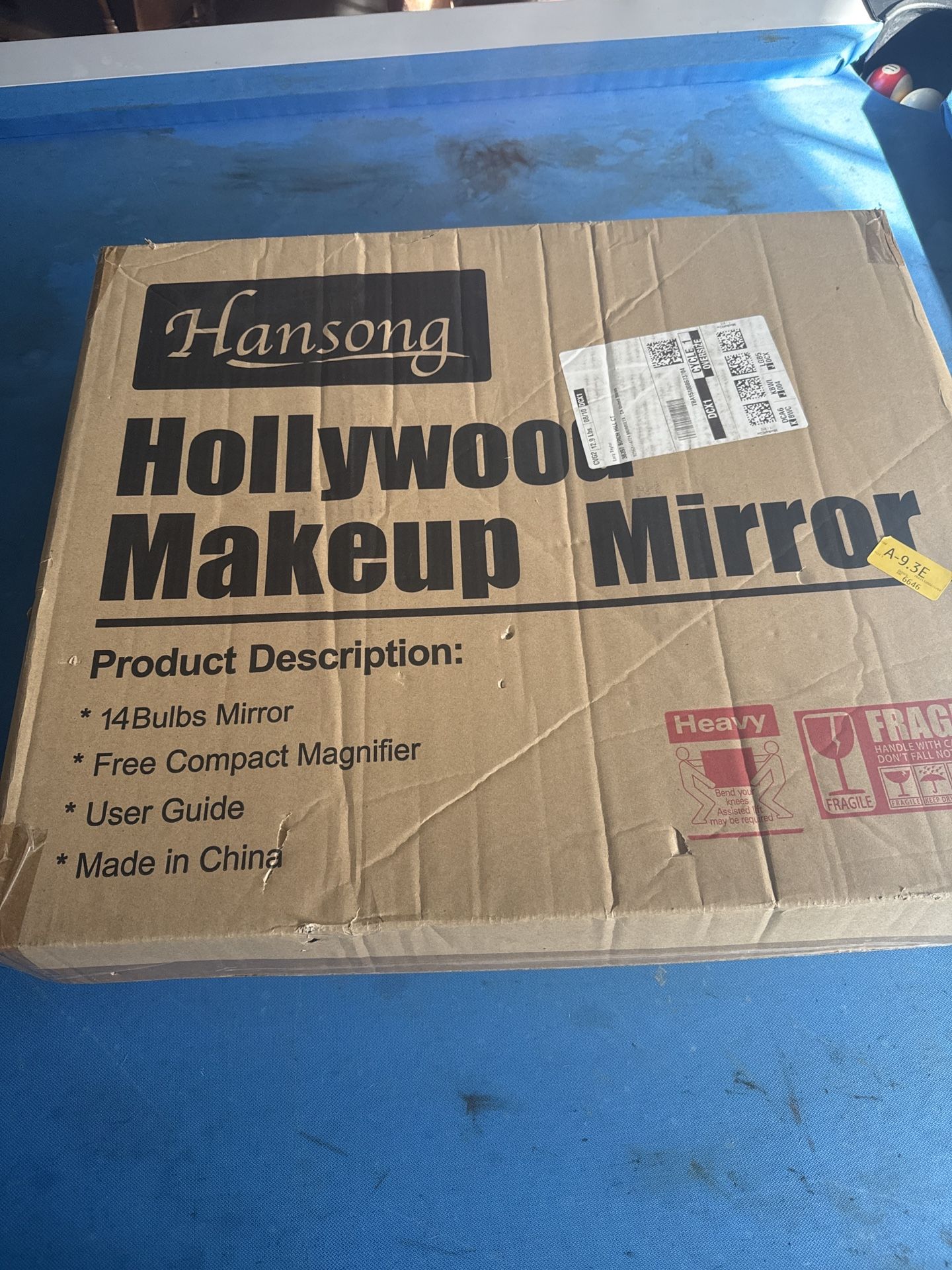 Handsong Vanity Makeup Mirror- 14 LED Bulbs-NEW In Box